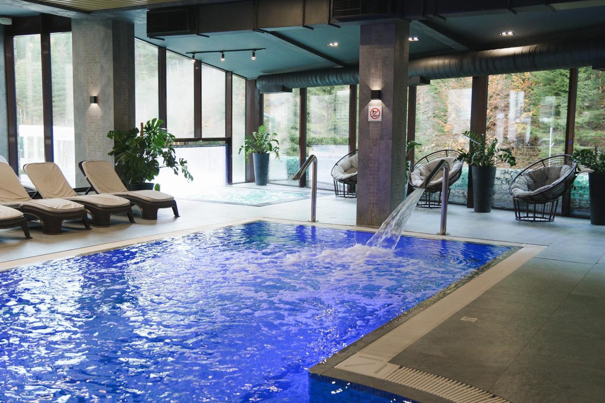 Westhills Cottage Town & Spa Буковель Экстерьер фото