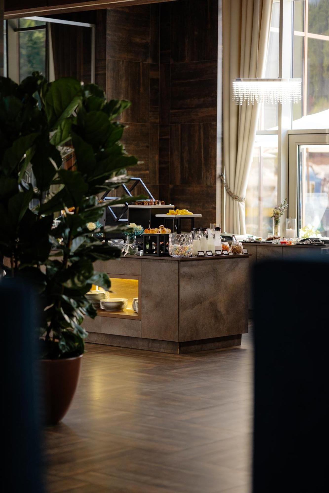 Westhills Cottage Town & Spa Буковель Экстерьер фото
