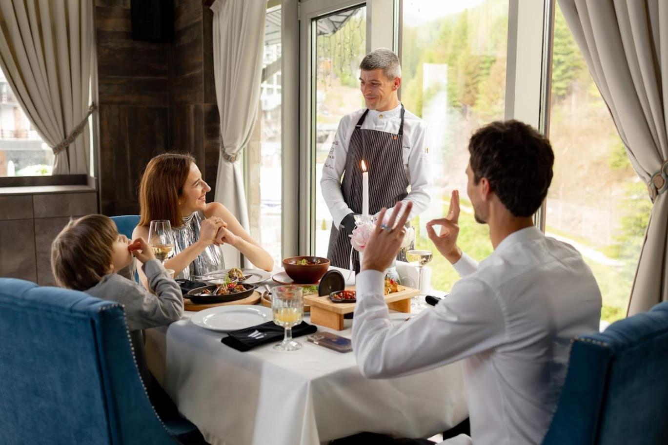 Westhills Cottage Town & Spa Буковель Экстерьер фото
